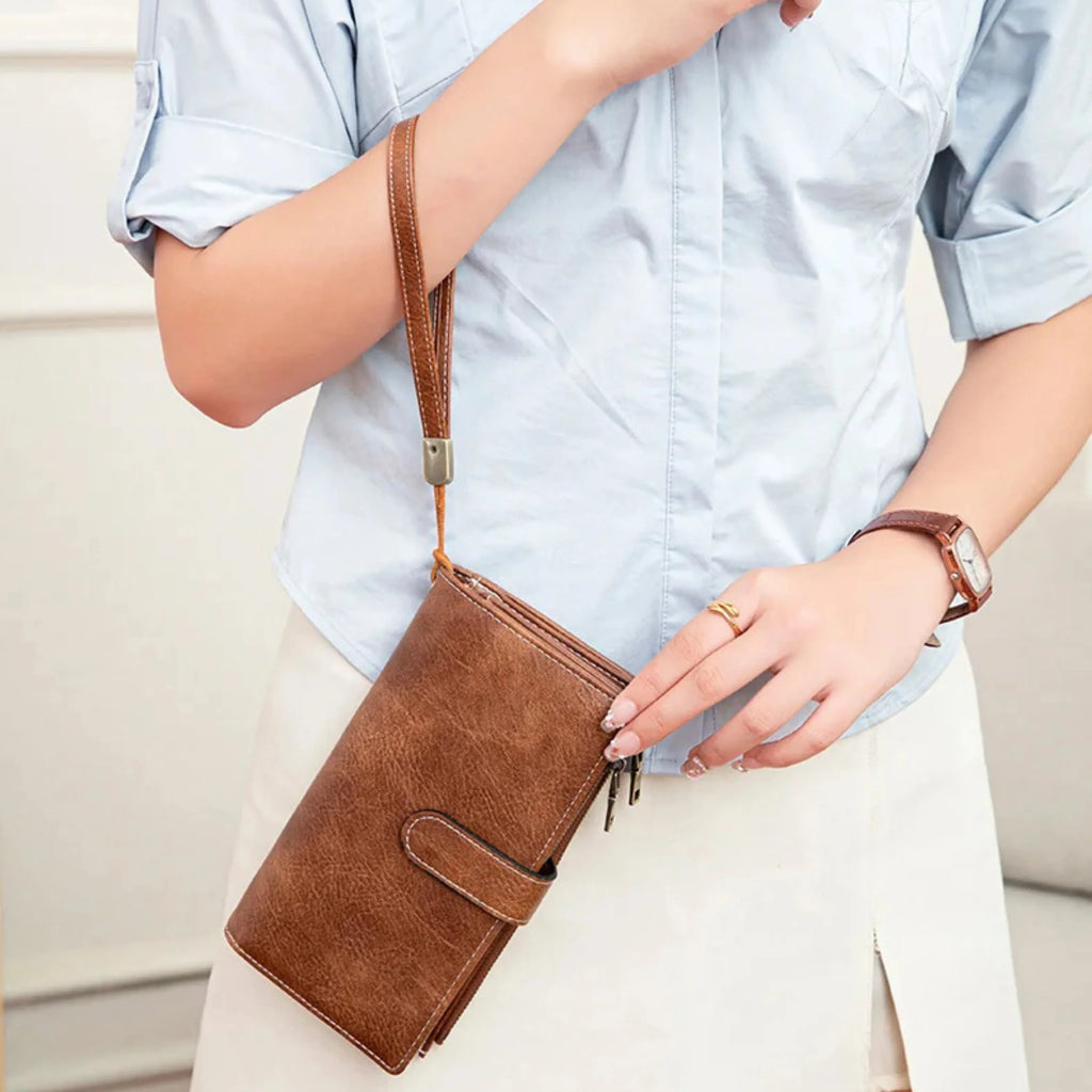 Vaulty – The Large Capacity RFID Blocking Wallet-1